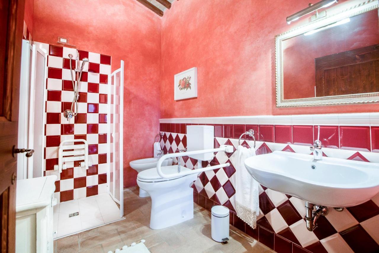 Tenuta Guardastelle - Agriturismo And Vineyard Сан Джиминяно Екстериор снимка